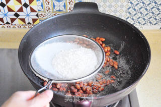 挂霜花生的做法步骤:7