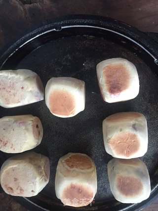 虎皮饽饽(紫薯电饼档版)的做法步骤:9