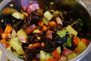 老醋花生的做法步骤:10