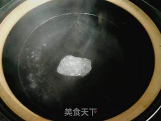 南瓜糖水的做法步骤:2