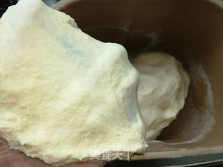 蔓越莓奶酪软欧的做法步骤:2