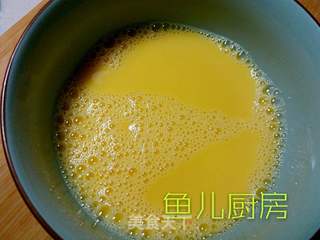 海参炖蛋──“鱼儿厨房”私房菜的做法步骤:3