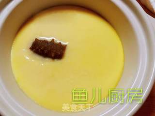 海参炖蛋──“鱼儿厨房”私房菜的做法步骤:9
