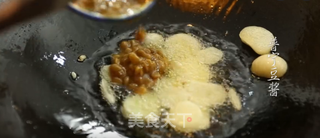 潮音潮人:普宁豆酱炒小白菜的做法步骤:2