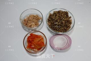 辣白菜金枪鱼藜麦饭的做法步骤：1