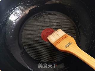 玉米面锅贴 粗粮细做好营养的做法步骤:6