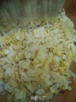 酸菜猪肉水饺的做法步骤:6