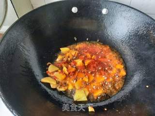 【川菜】红烧肥肠的做法步骤:4
