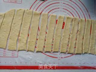 自制放心油条的做法步骤:8