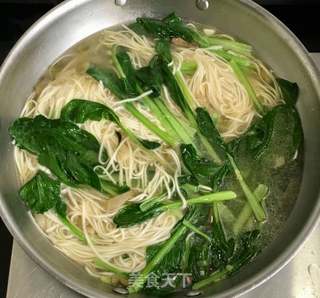榨菜丝清汤挂面的做法步骤:8