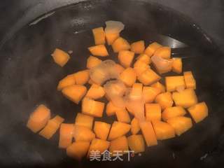 虾仁玉米的做法步骤:2