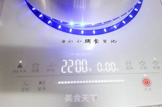 玉米排骨汤的做法步骤:3