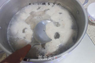 玉米排骨汤的做法步骤:5