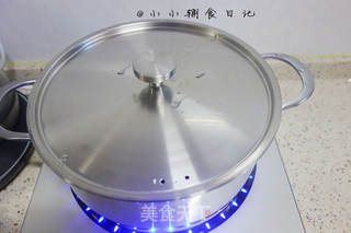 玉米排骨汤的做法步骤:9