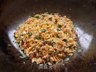 老干妈火腿蛋炒饭的做法步骤:7