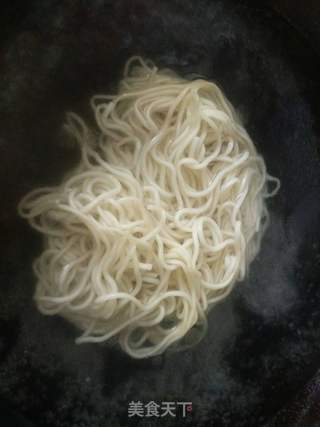 热干面的做法步骤:10