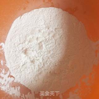 芝麻麻球的做法步骤：1