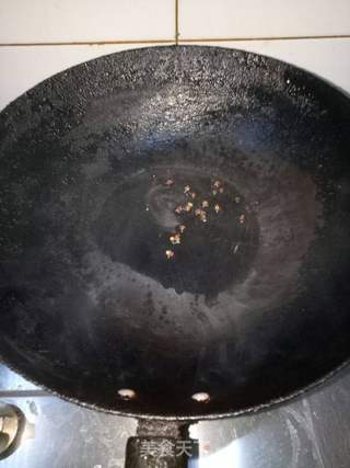 酱爆花蛤的做法步骤:3