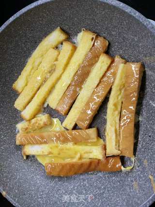 火腿西多士的做法步骤:14