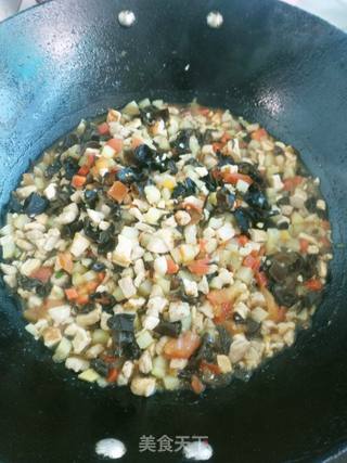 舌尖上的美味——“陕西烩麻食”的做法步骤:7