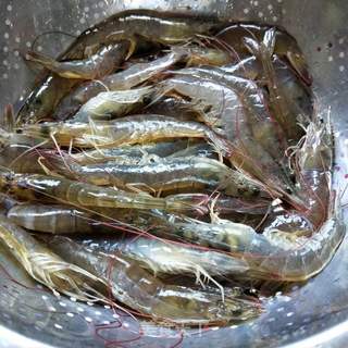 蒜蓉粉丝虾的做法步骤:3