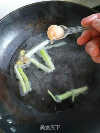 三文鱼丸(宝宝辅食1)的做法步骤:3