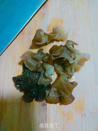 虾头蔬菜乌冬面的做法步骤:4