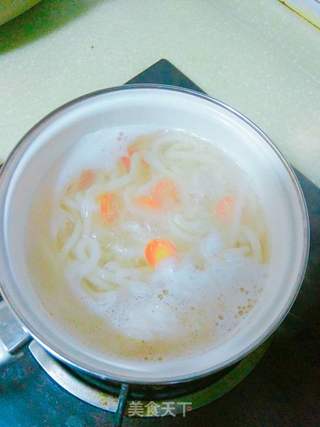 虾头蔬菜乌冬面的做法步骤:12