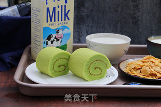 菠菜蛋糕卷的做法步骤:14