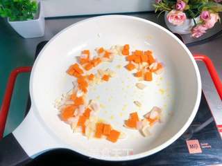 【宝宝营养餐】菠萝饭的做法步骤:11