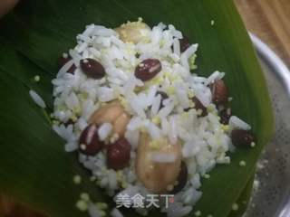 花生红枣粽的做法步骤:10