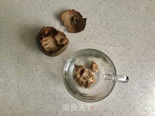 罗汉果荔枝饮的做法步骤:3
