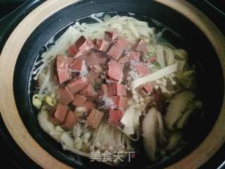 鸭血粉丝汤的做法步骤:7