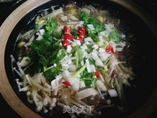 鸭血粉丝汤的做法步骤:9