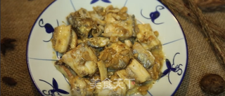潮音潮人:普宁豆酱煮带鱼的做法步骤:3
