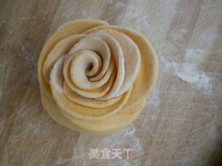 花样馒头~黄玫瑰的做法步骤:16