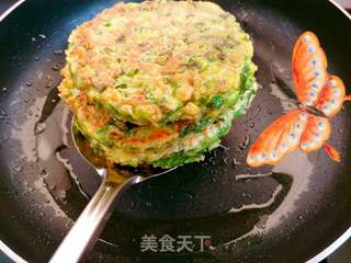 小白菜鸡蛋饼的做法步骤:10
