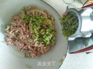 鲅鱼馅馄饨的做法步骤:4