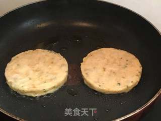 鳕鱼汉堡的做法步骤:5