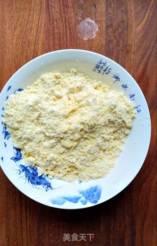 清甜双果派的做法步骤:2