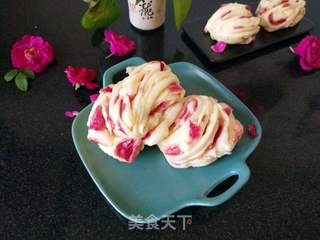 野玫瑰花花卷的做法步骤:11
