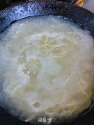 酸奶凉面的做法步骤：2