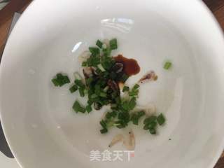 香芹鲜肉馄饨的做法步骤：3