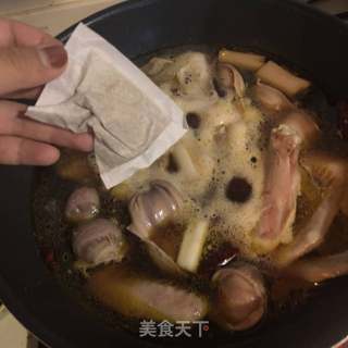 卤鸭翅的做法步骤：8