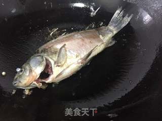鲫鱼豆腐汤的做法步骤:4