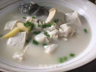 鲫鱼豆腐汤的做法步骤:8