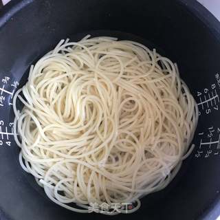 芝士焗海鲜意面的做法步骤：3