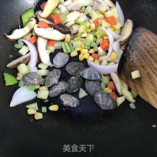 芝士焗海鲜意面的做法步骤：4