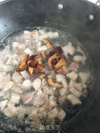 板栗卤肉饭的做法步骤：6