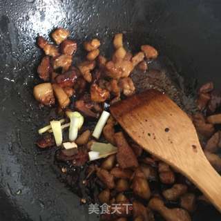 板栗卤肉饭的做法步骤：15